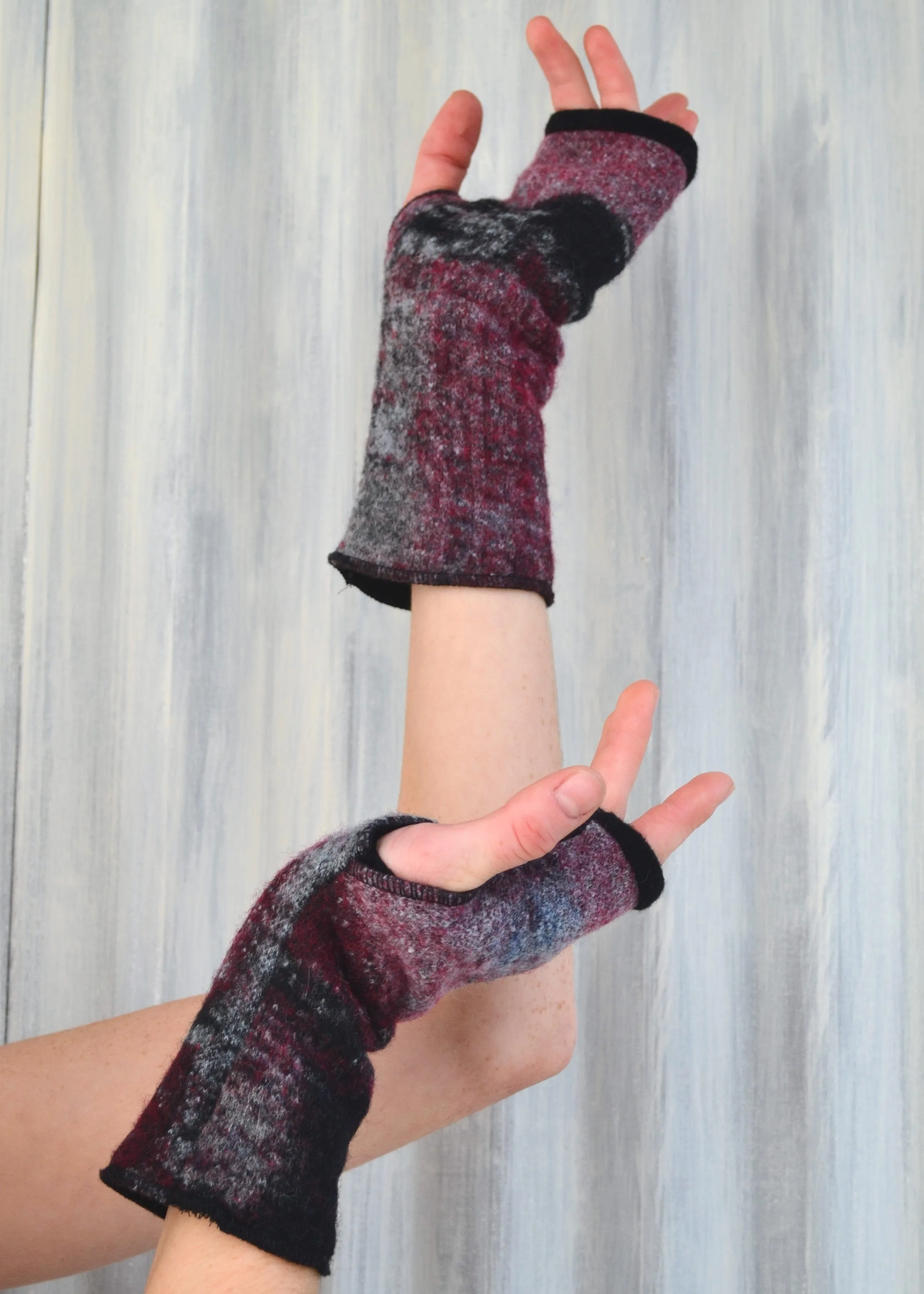 Berry Warm Arm Warmers