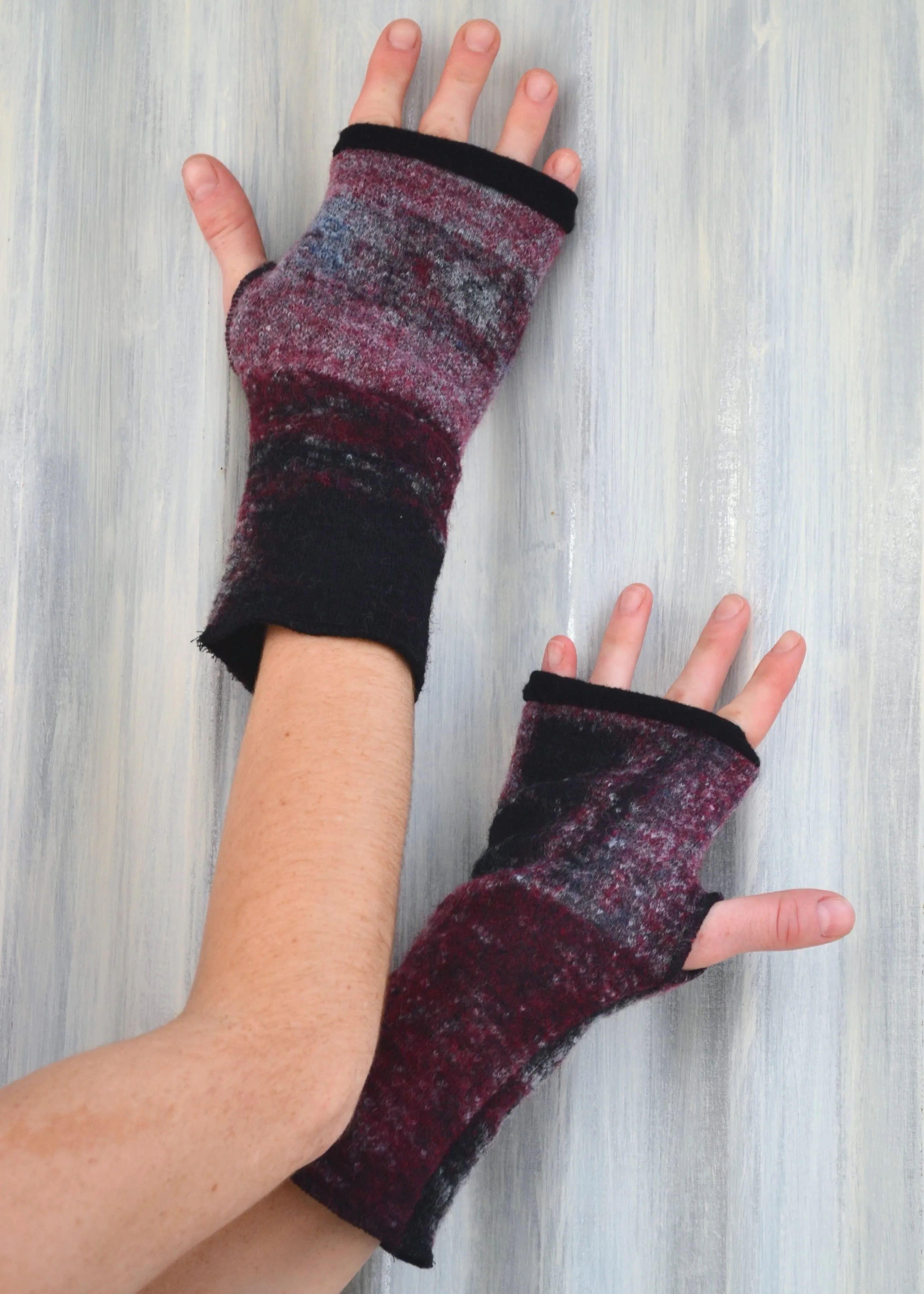 Berry Warm Arm Warmers