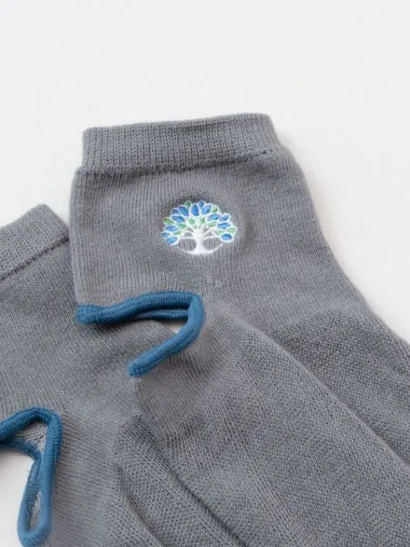 Embroidered Yoga Leg Covers