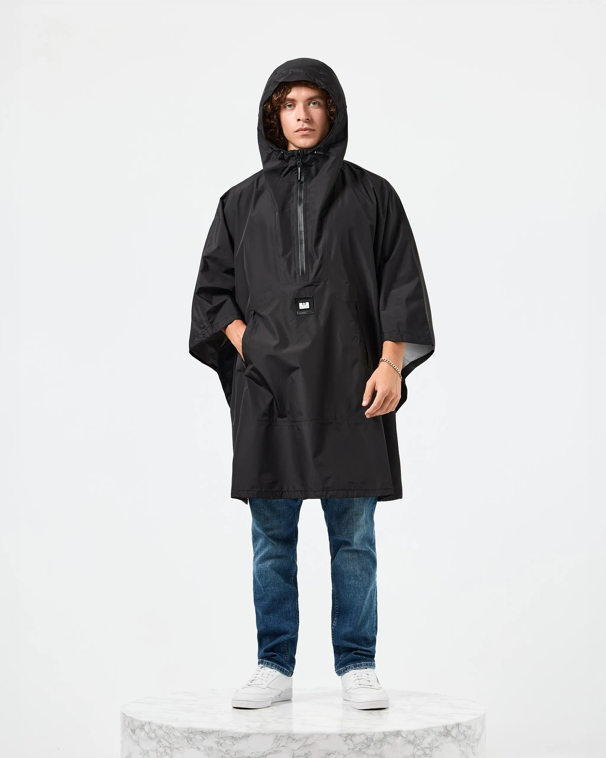 Poncho Black