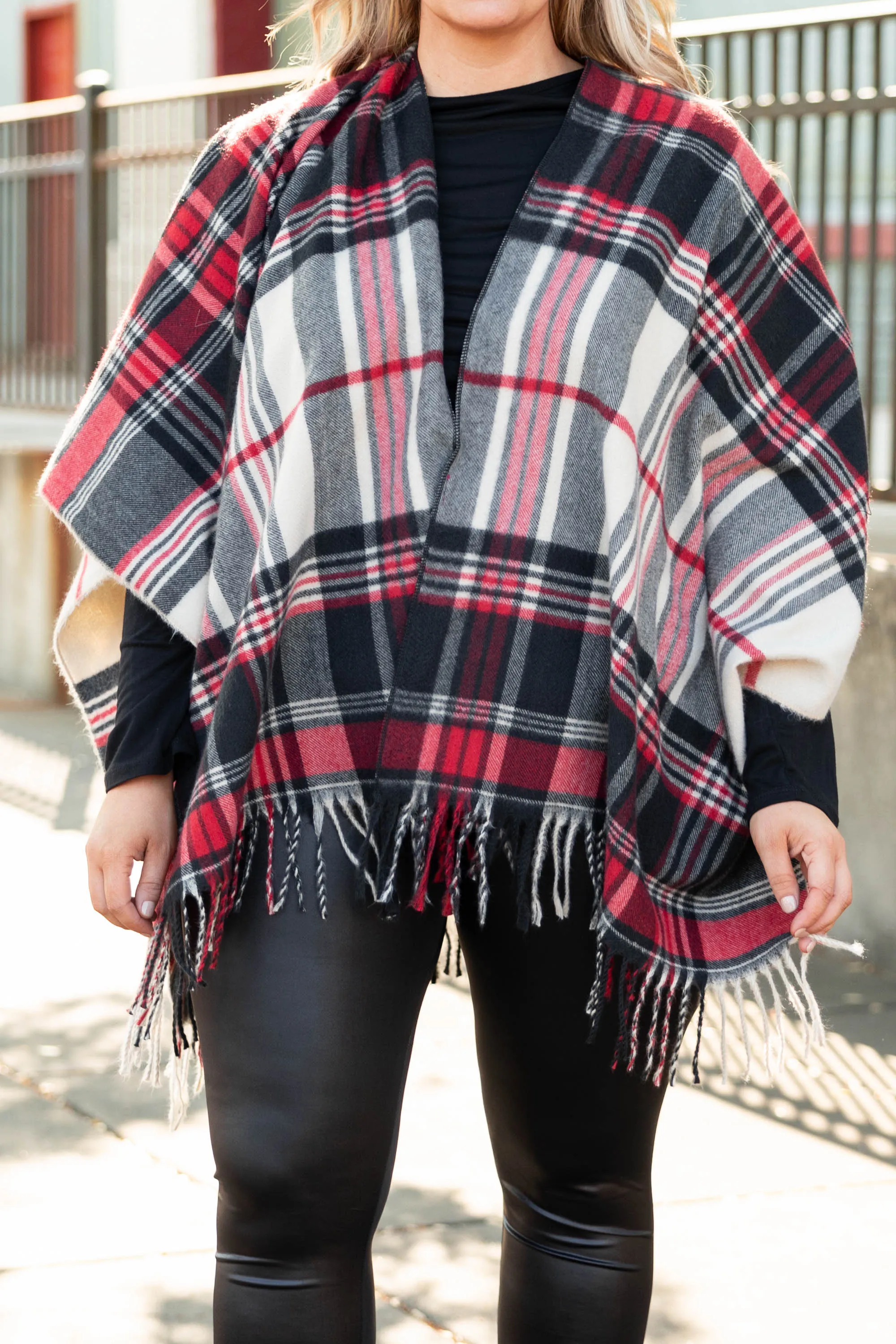 The Overlook Poncho, Red